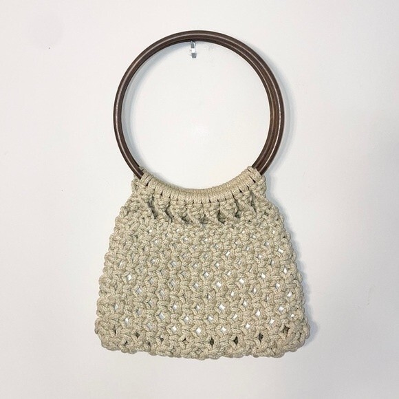 Natural Woven Purse - Picture 1 of 4